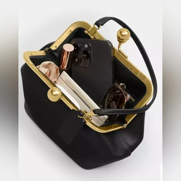 NWT Coach KISSLOCK 16 Black & Brass - Picture 6 of 17